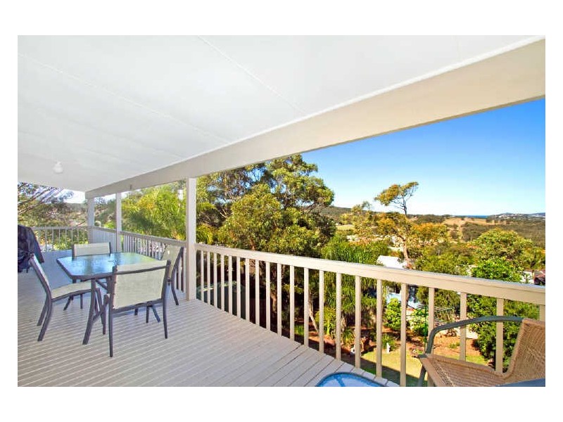 49 Berne Street, Bateau Bay NSW 2261