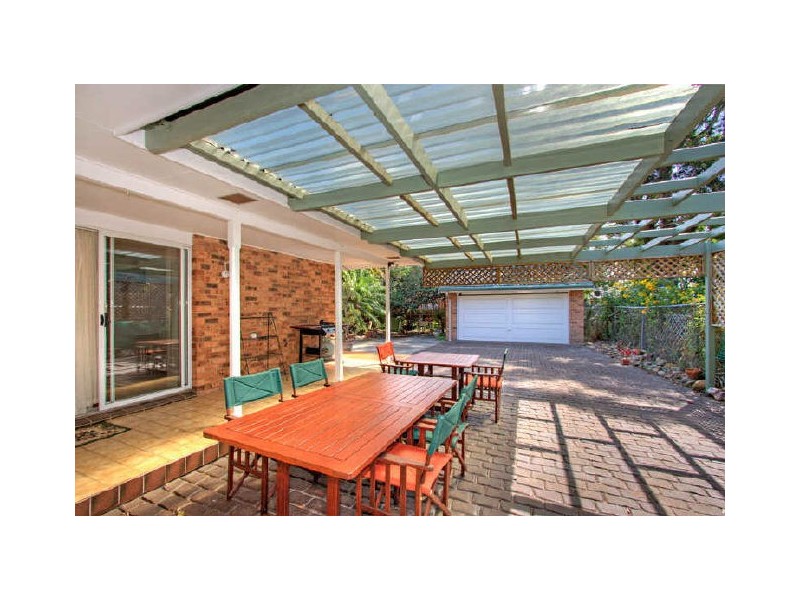 9 Lakin Street, Bateau Bay NSW 2261