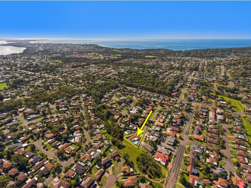 9 Peta Close, Bateau Bay NSW 2261