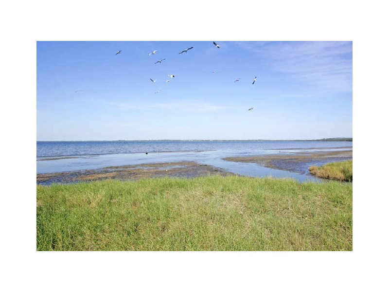 219 Lakedge Ave, Berkeley Vale NSW 2261