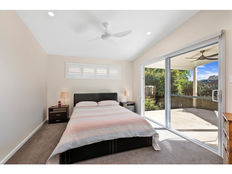 66 Keats Avenue, Bateau Bay NSW 2261