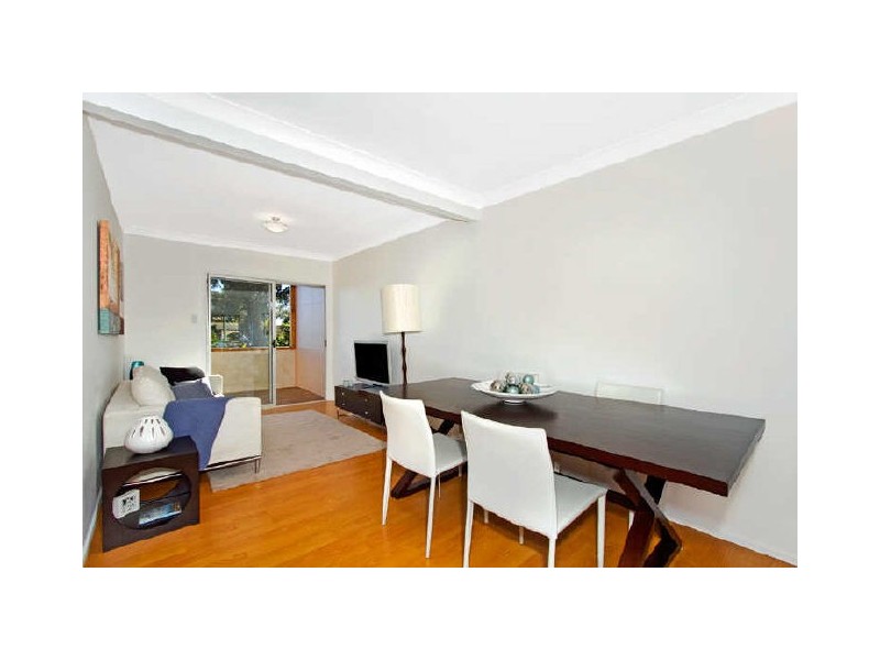 17 Hillcrest Avenue, Bateau Bay NSW 2261