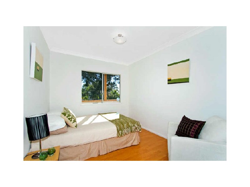 17 Hillcrest Avenue, Bateau Bay NSW 2261