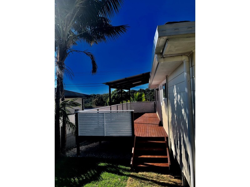 591 The Entrance Road, Bateau Bay NSW 2261