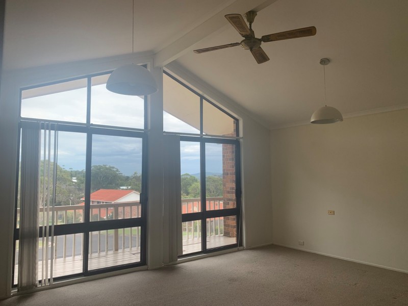 6 Parklands Close, Bateau Bay NSW 2261