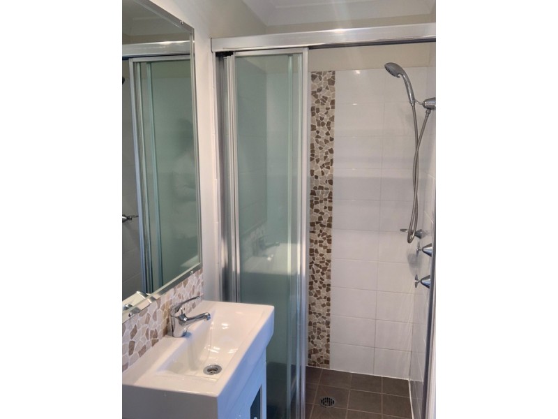 6 Parklands Close, Bateau Bay NSW 2261