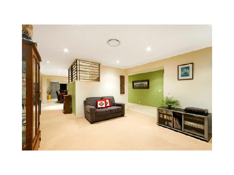 3 Bataan Circuit, Bateau Bay NSW 2261