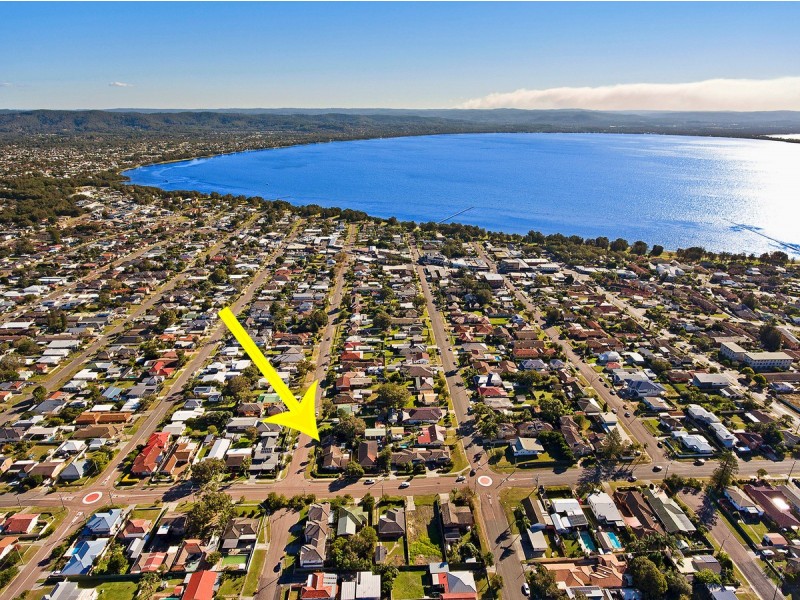 2/11 Watkins Street, Long Jetty NSW 2261