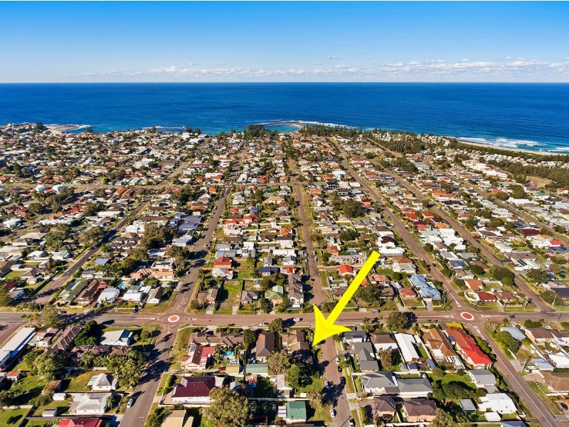 2/11 Watkins Street, Long Jetty NSW 2261