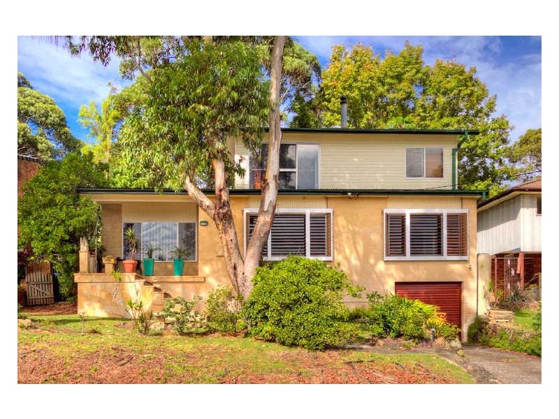 13 Toongara Avenue, Bateau Bay NSW 2261