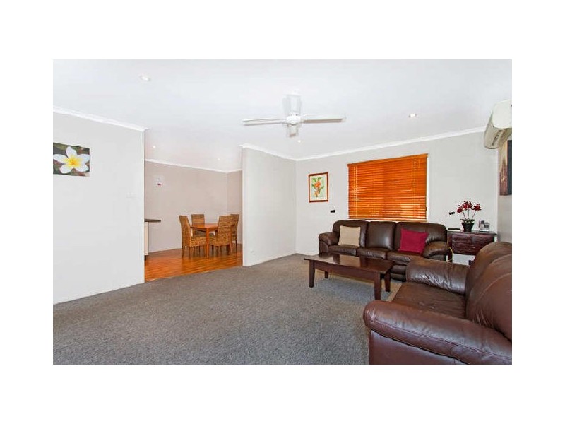 13 Bushlands Avenue, Killarney Vale NSW 2261