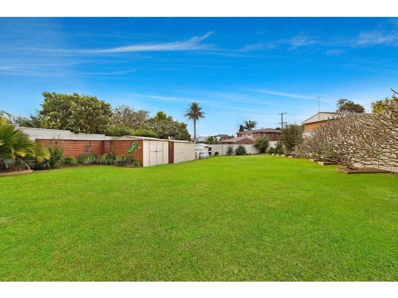 120 Swadling Street, Toowoon Bay NSW 2261