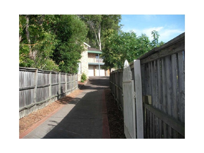 8 Australis Place, Glenning Valley NSW 2261