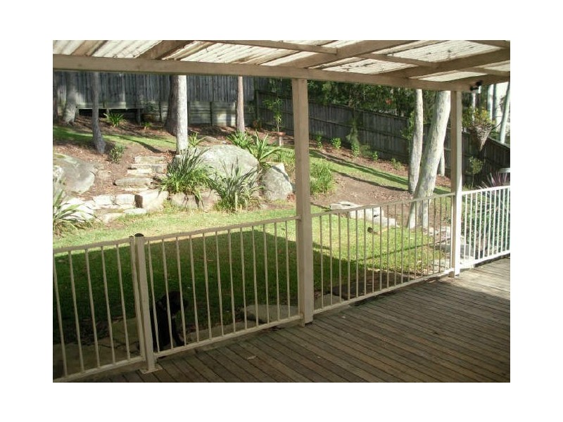 8 Australis Place, Glenning Valley NSW 2261
