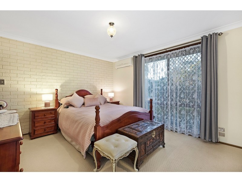 8 Zora Place, Bateau Bay NSW 2261