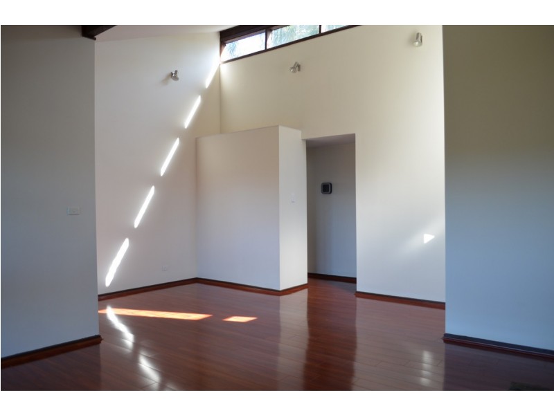 56 Promenade Avenue, Bateau Bay NSW 2261