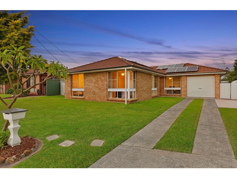 15 Finch Place, Bateau Bay NSW 2261