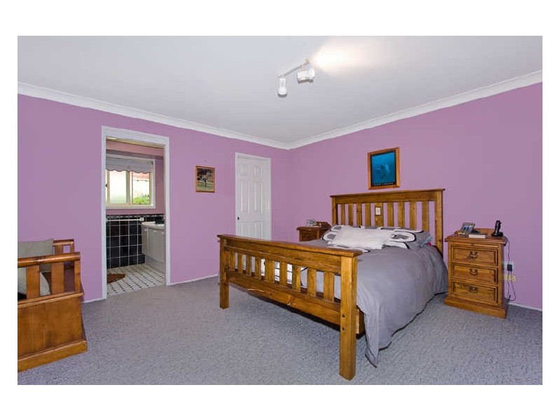 Bateau Bay NSW 2261