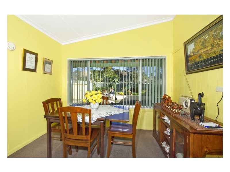 15 Papala Avenue, Bateau Bay NSW 2261