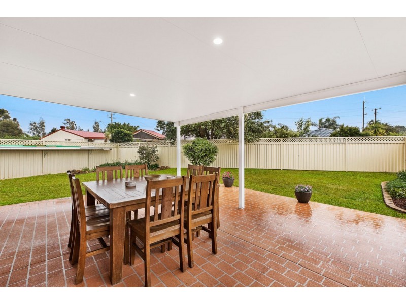 2/3-5 Adrian Close, Bateau Bay NSW 2261