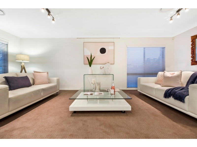 16 Hinemoa Avenue, Killarney Vale NSW 2261