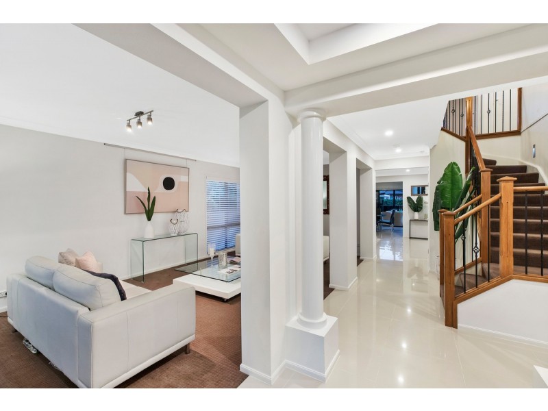 16 Hinemoa Avenue, Killarney Vale NSW 2261