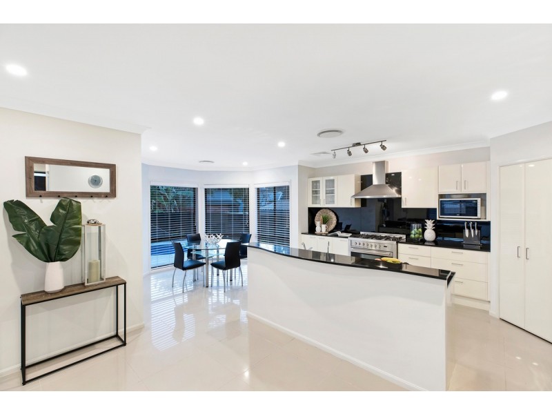16 Hinemoa Avenue, Killarney Vale NSW 2261