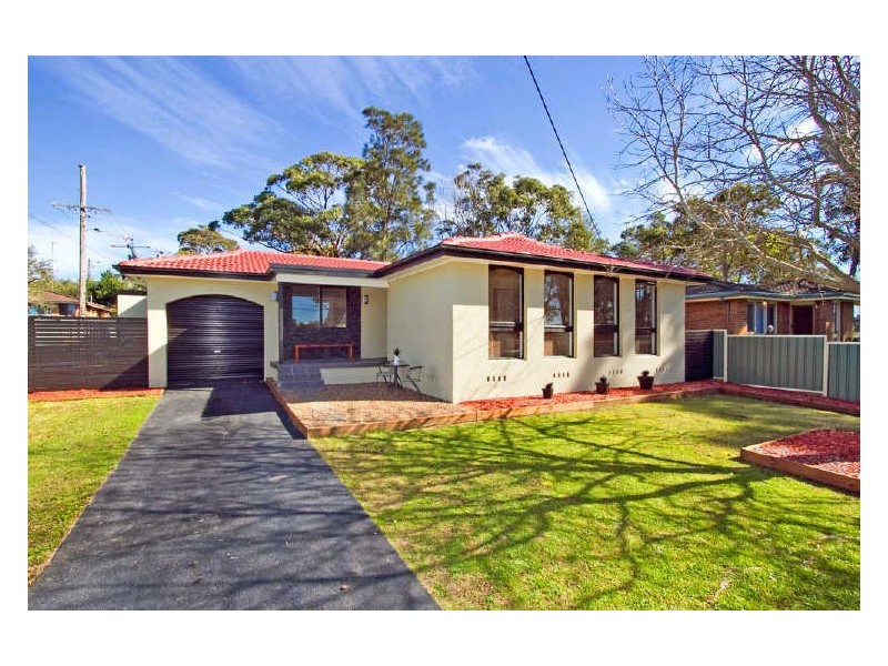 16 Sierra Ave, Bateau Bay NSW 2261