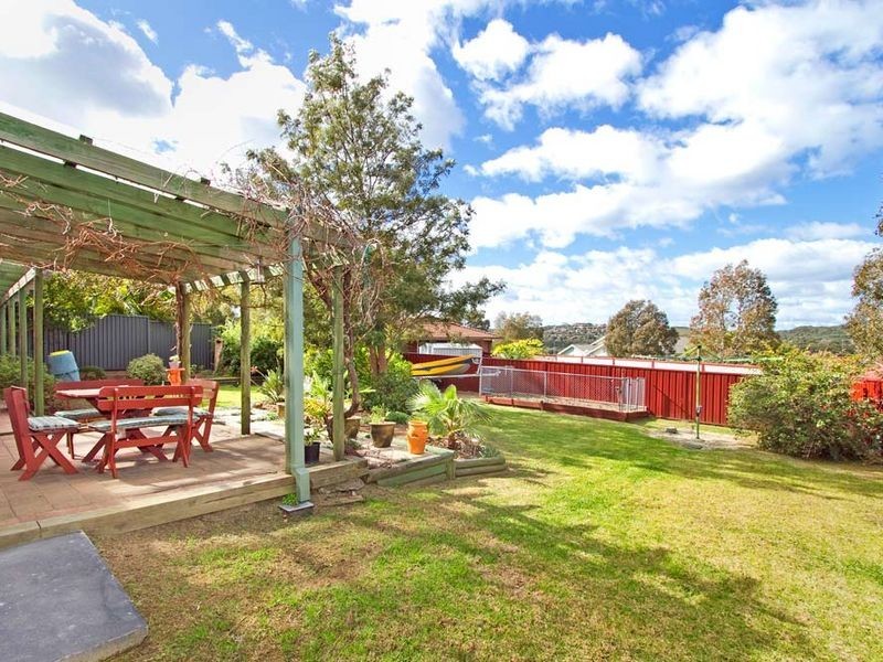 7 Morley Avenue, Bateau Bay NSW 2261