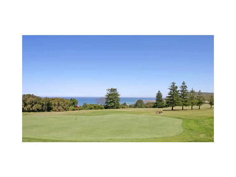 80 Bay Road, Blue Bay NSW 2261