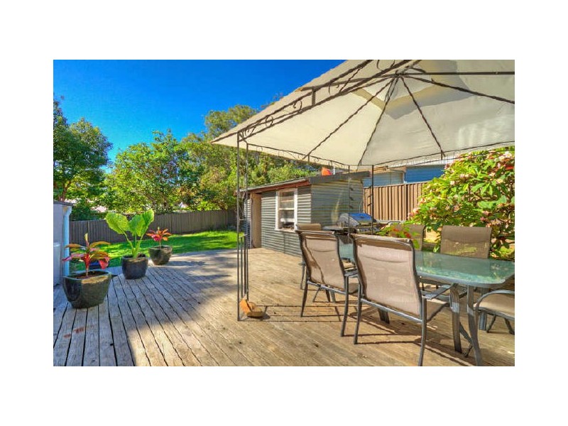 50 Bateau Bay Road, Bateau Bay NSW 2261
