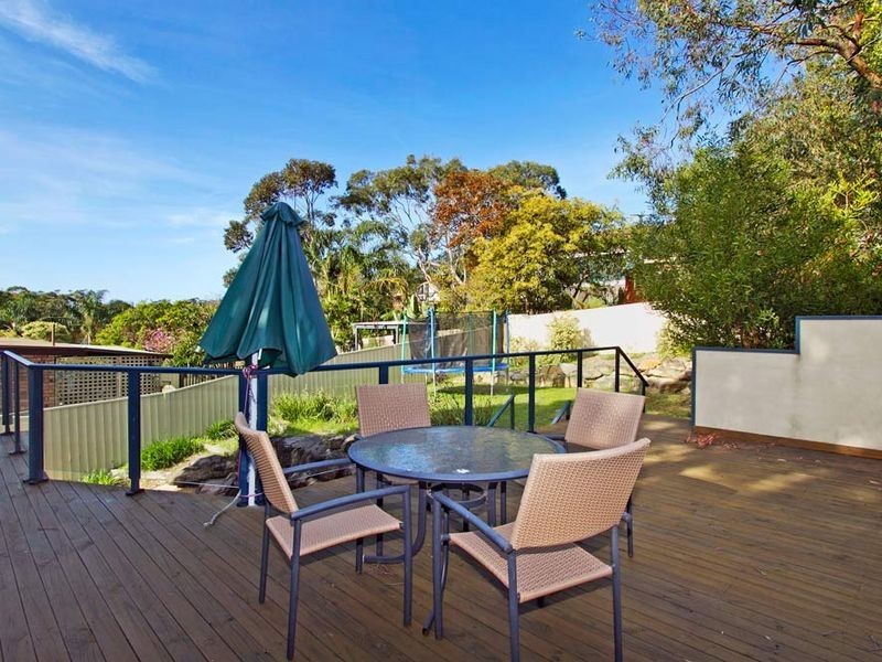 10 Masefield Ave, Bateau Bay NSW 2261