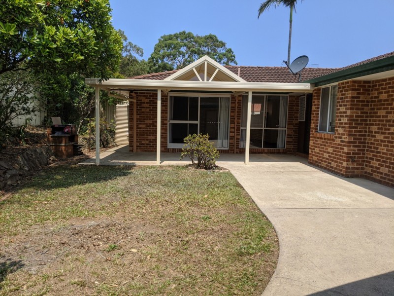 4 Kaystone Close, Bateau Bay NSW 2261