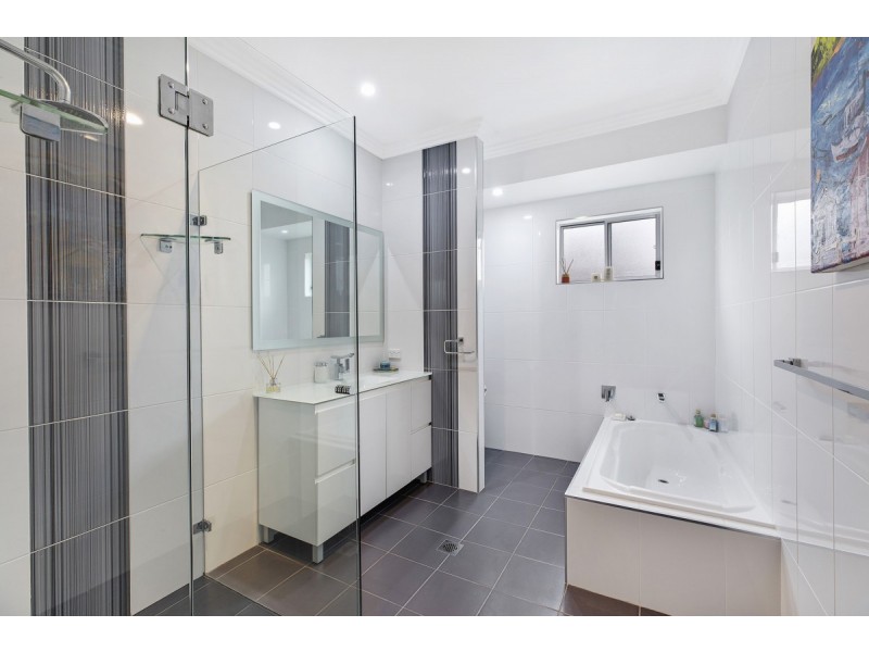 19 Gordon Road, Long Jetty NSW 2261
