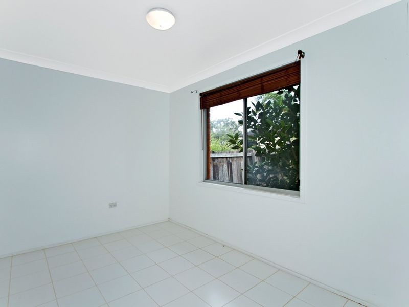 596 Coleridge Rd, Bateau Bay NSW 2261