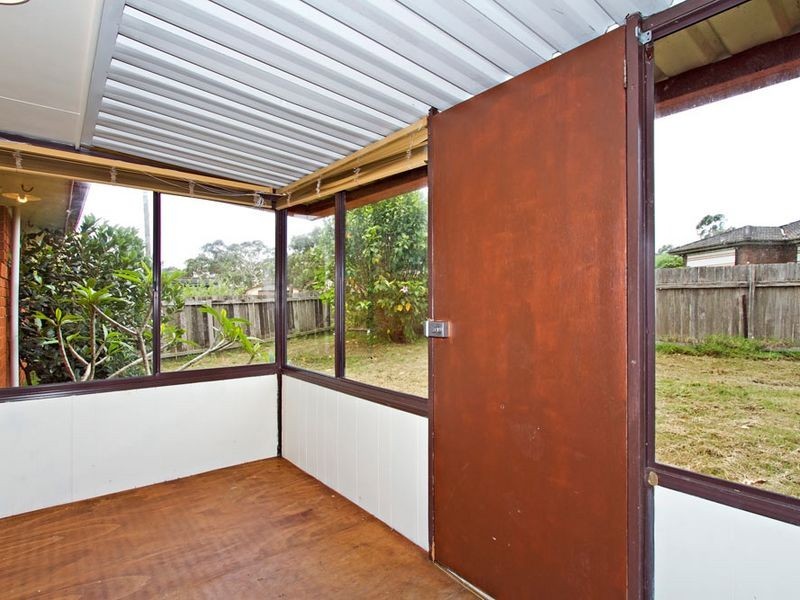 596 Coleridge Rd, Bateau Bay NSW 2261