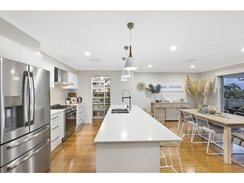 40 Kipling Drive, Bateau Bay NSW 2261