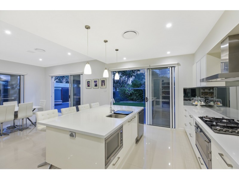 3 Moorah Avenue, Blue Bay NSW 2261