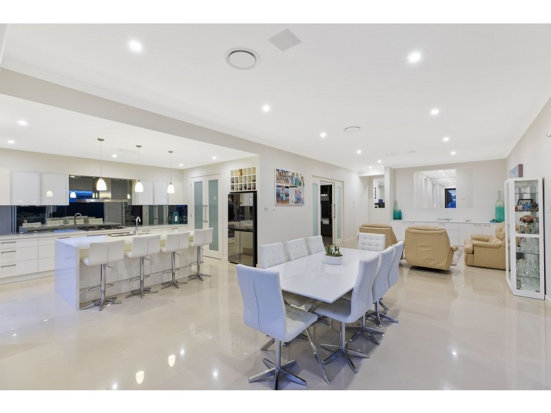 3 Moorah Avenue, Blue Bay NSW 2261