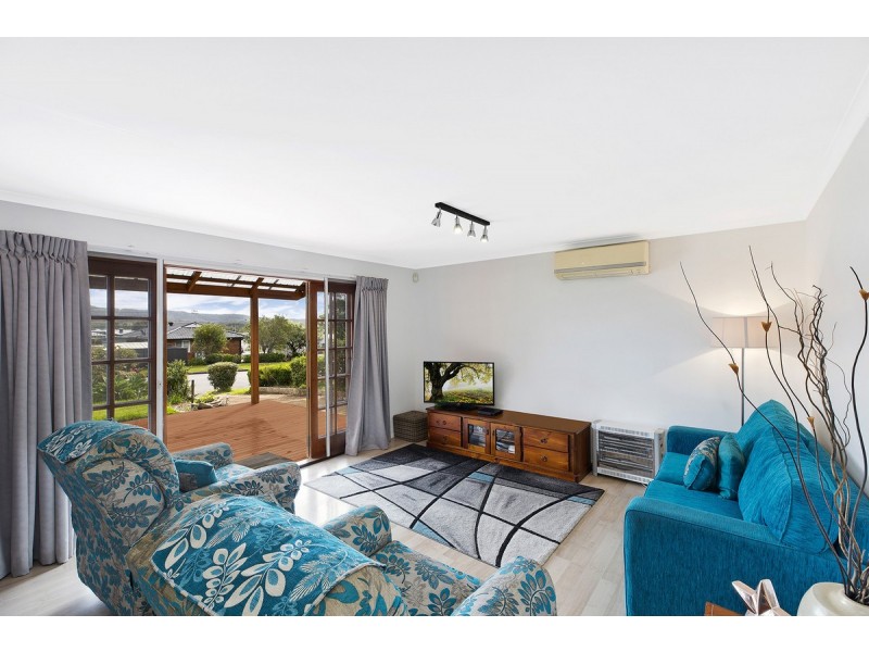 12 Premier Way, Bateau Bay NSW 2261