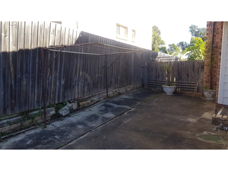 2/9 Warrigal Street, The Entrance NSW 2261