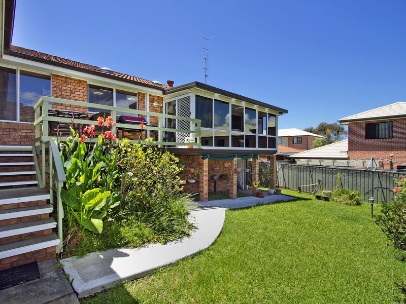 68 Rotherham Street, Bateau Bay NSW 2261