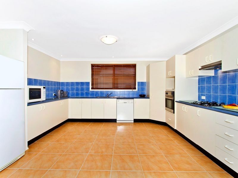 78 Lakin Street, Bateau Bay NSW 2261