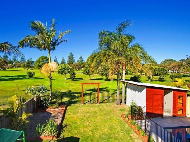 122 Grandview Street, Shelly Beach NSW 2261