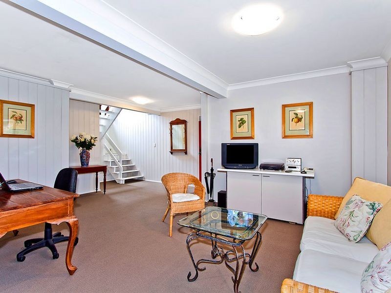 38 Bias Ave, Bateau Bay NSW 2261