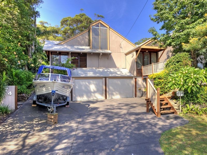 74 Lakin Street, Bateau Bay NSW 2261