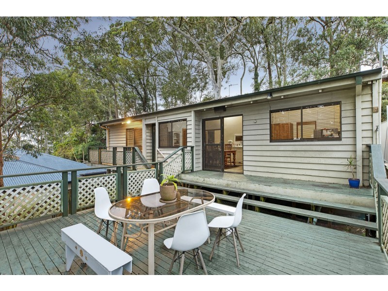 20 Northview Drive, Bateau Bay NSW 2261