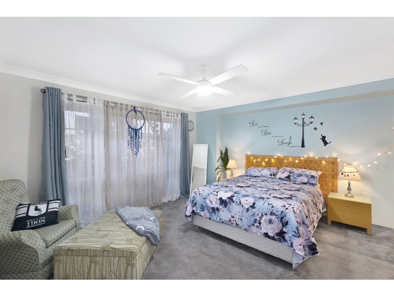 9 Churchill Street, Bateau Bay NSW 2261