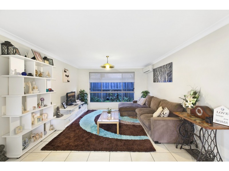 9 Churchill Street, Bateau Bay NSW 2261