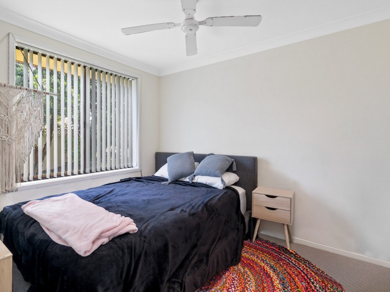 7 Adrian Close, Bateau Bay NSW 2261